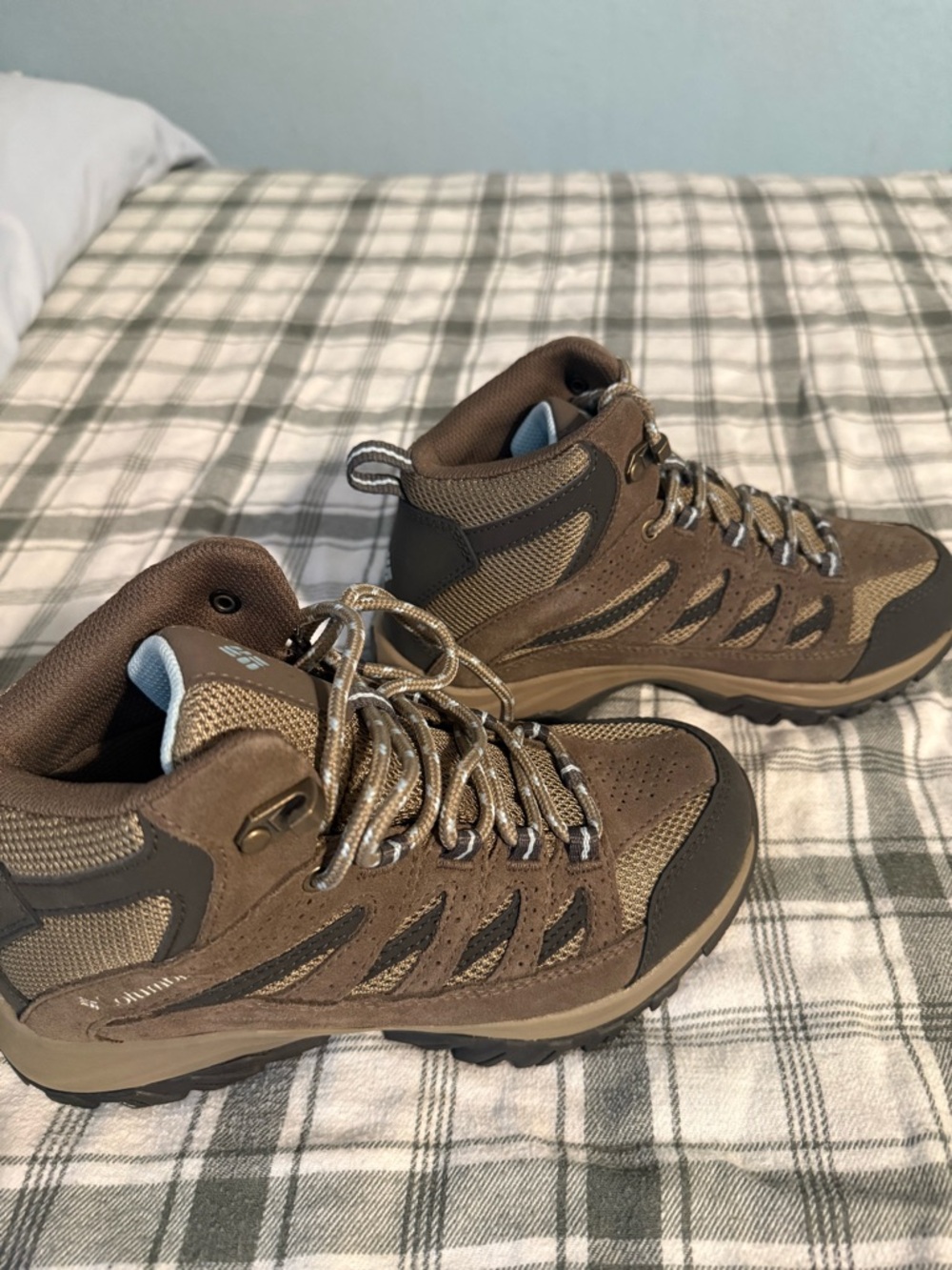 Brown Women's Waterproof Hiking Boots - Comfortable Trail Support